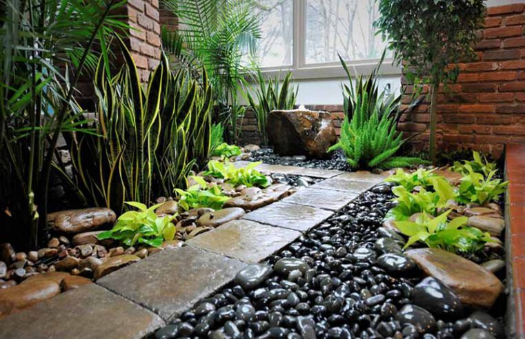 Landscaping Designs: The Elements of Form, Line, and Texture